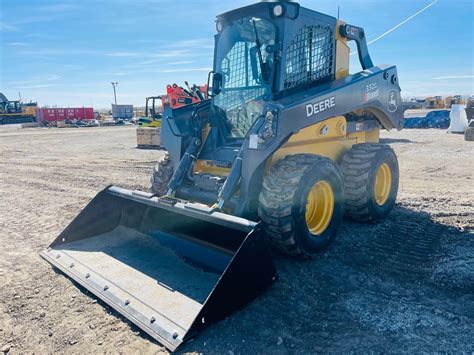 john deere 332 skid steer specs